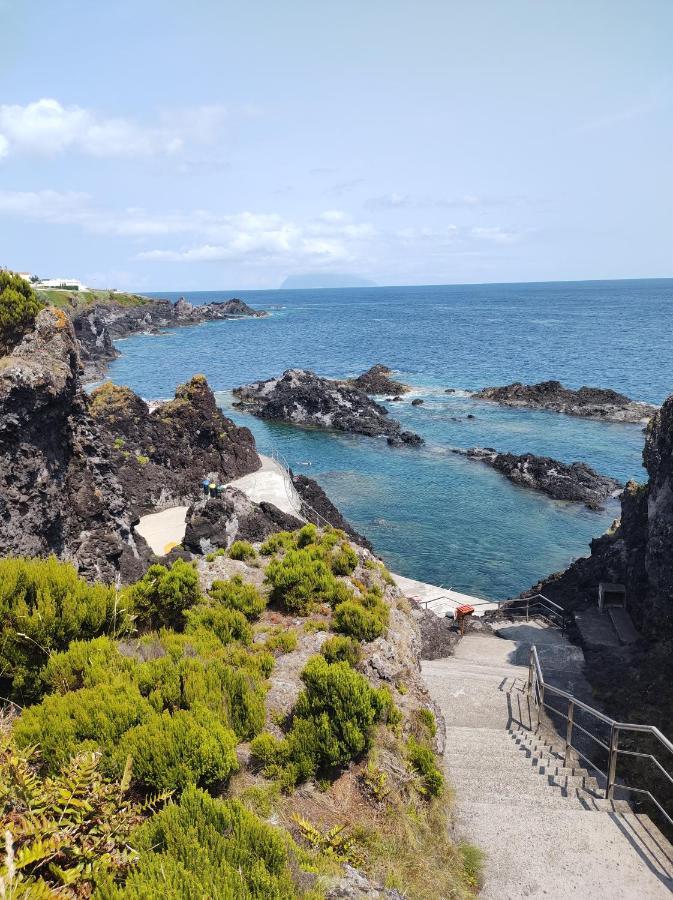 Villa Kai Casa Frente Al Mar Y Completamente Restaurada Santa Cruz das Flores Kültér fotó